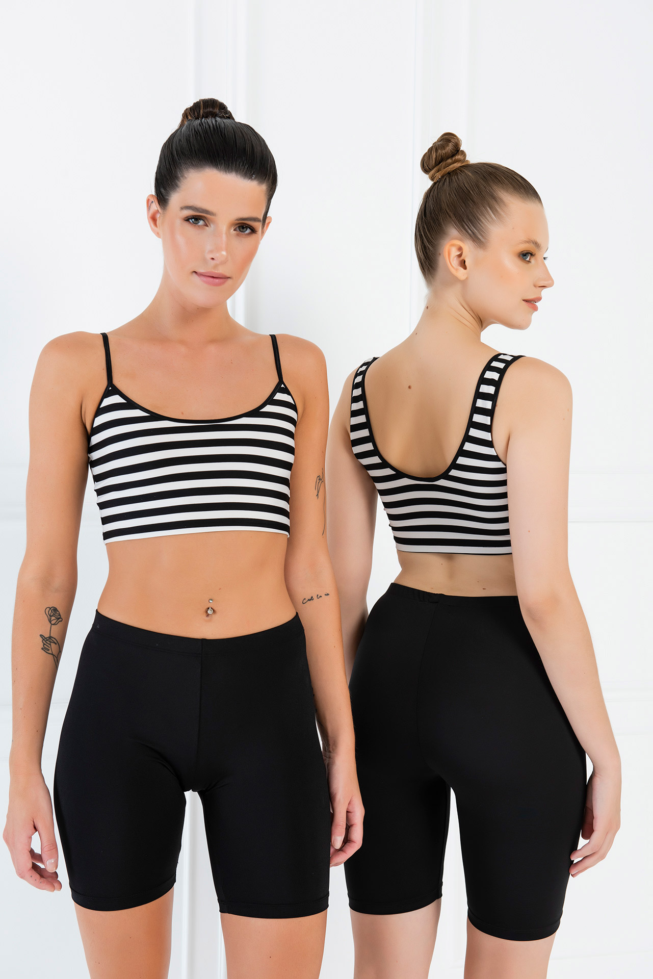 Siyah Offwhite Çizgili Askılı Crop