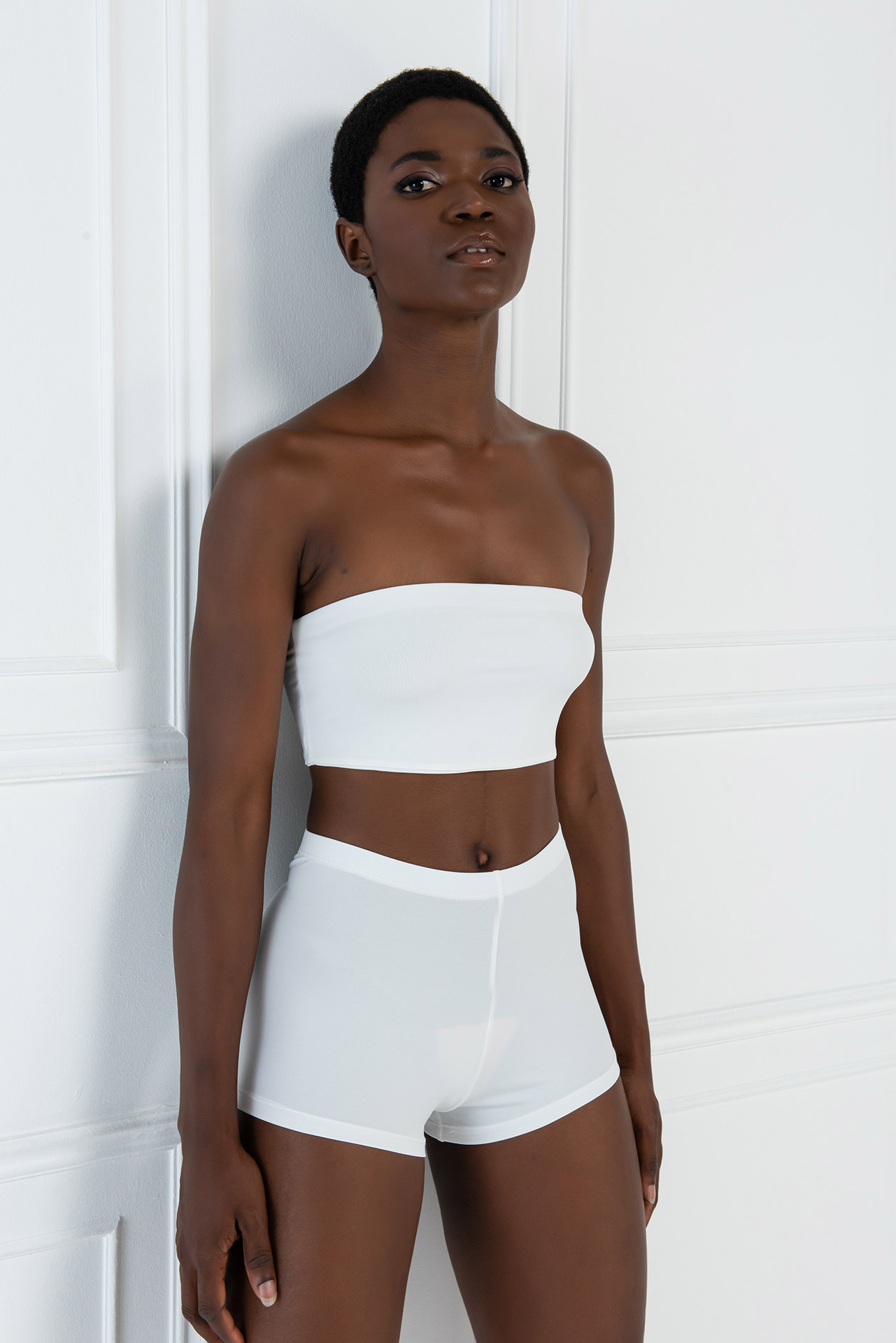 Basic Offwhite Bandeau And Booty Shorts Set