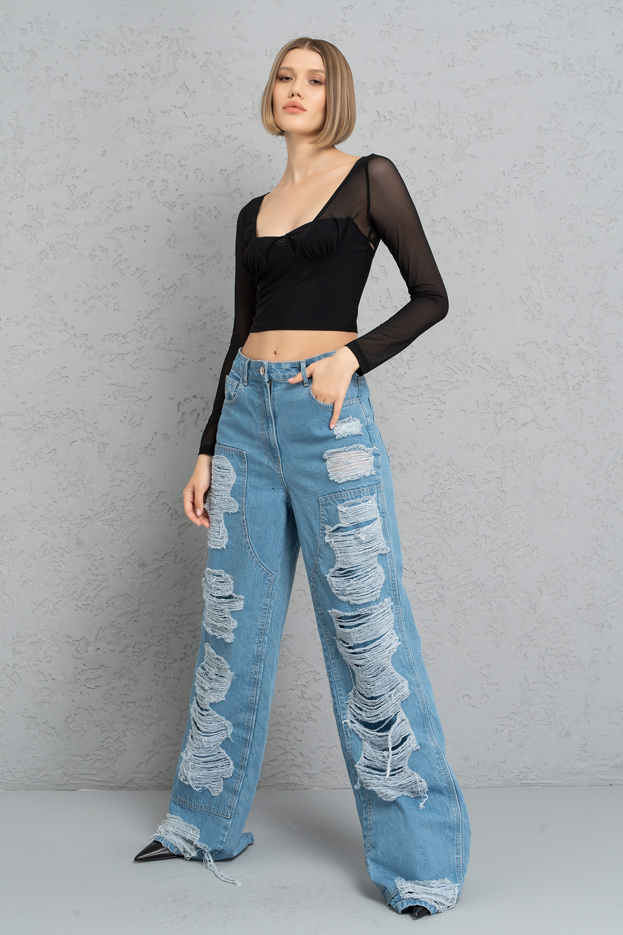 Mavi Yırtık Tasarımlı Bol Kot Pantolon