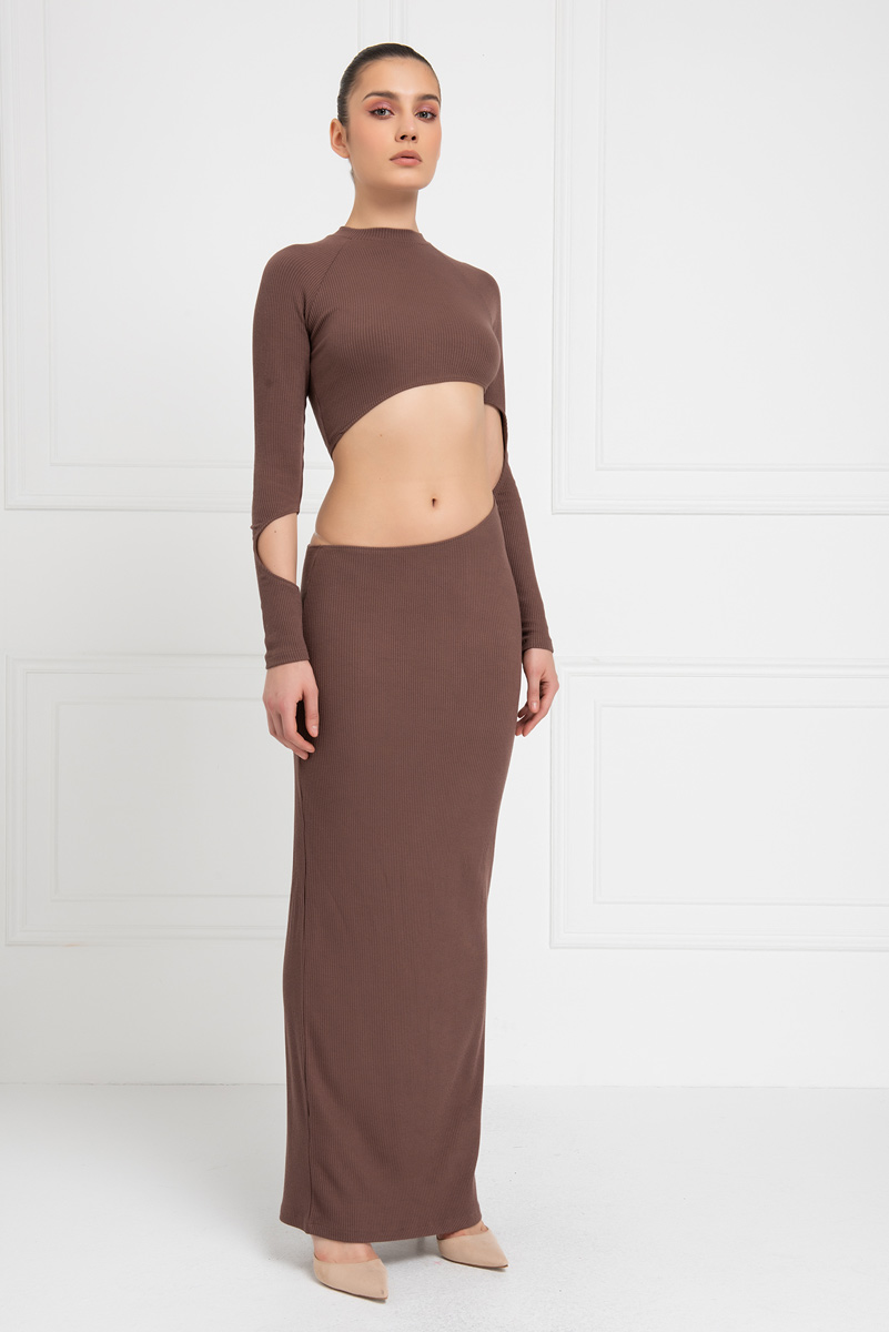 Sütlü Kahve Göbek Dekolteli Maxi Kaşkorse Elbise