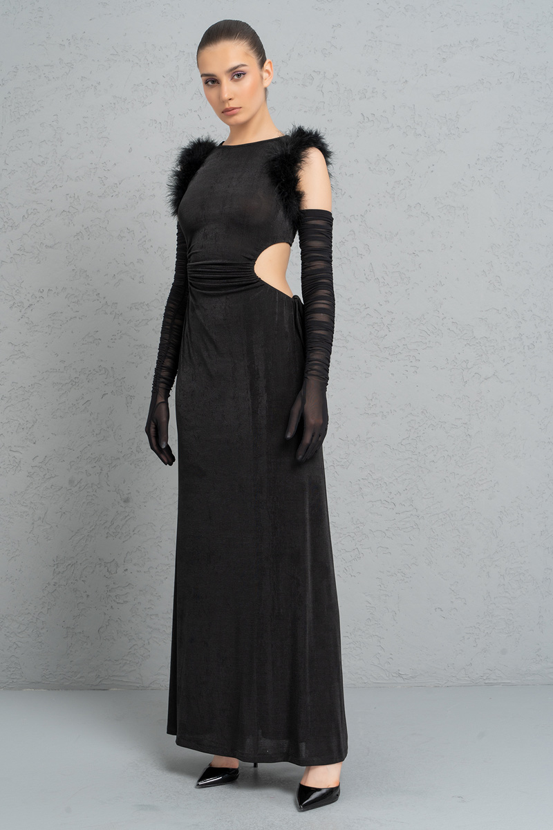 Siyah Transparan Tül Eldivenli Yırtmaçlı Elbise