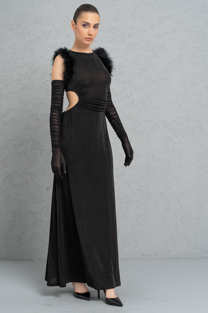 Siyah Transparan Tül Eldivenli Yırtmaçlı Elbise