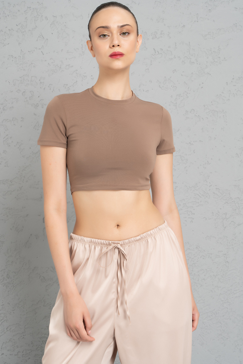Short Sleeve Soil Crop Top
