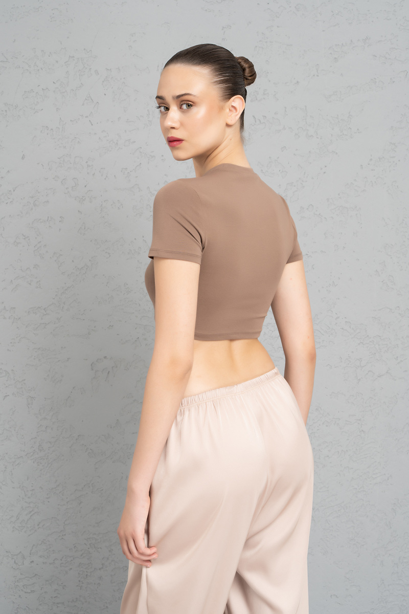 Short Sleeve Soil Crop Top