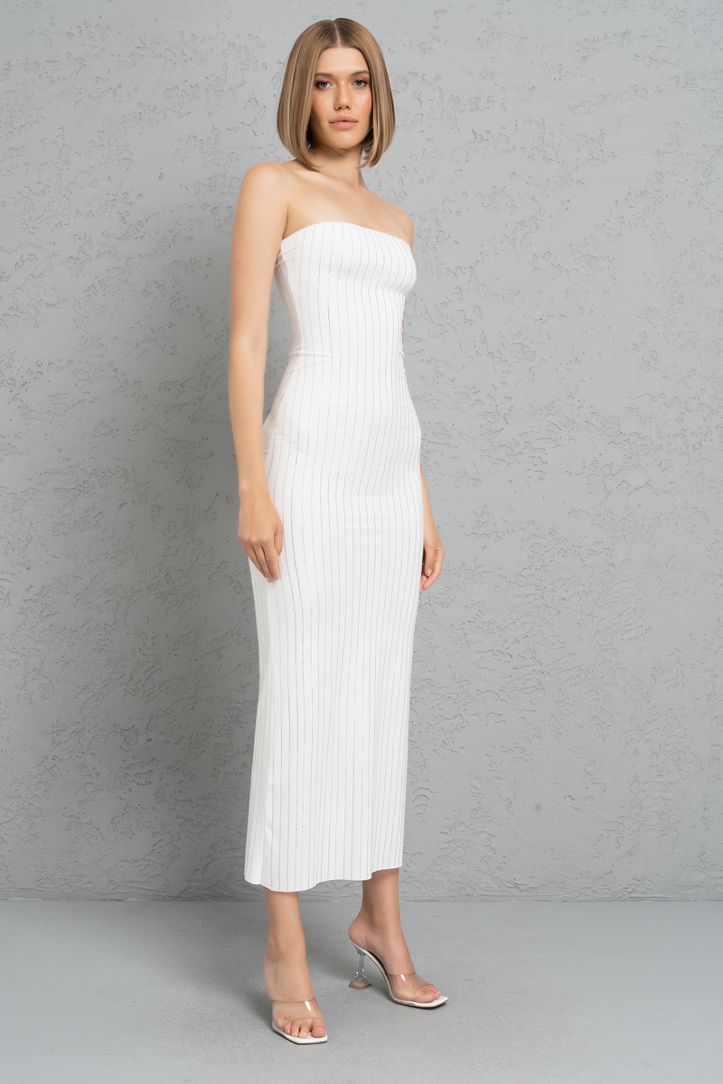 Off white Taşlı Straplez Maxi Elbise