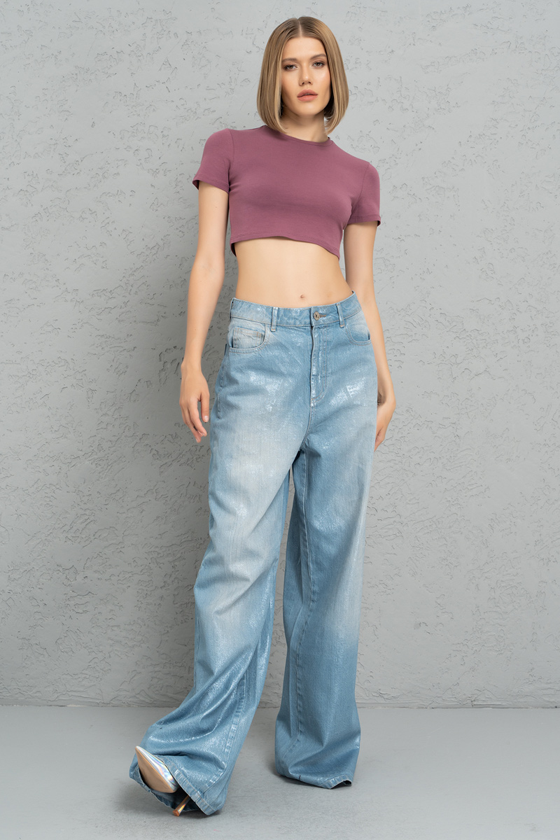 Short Sleeve Rose Crop Top