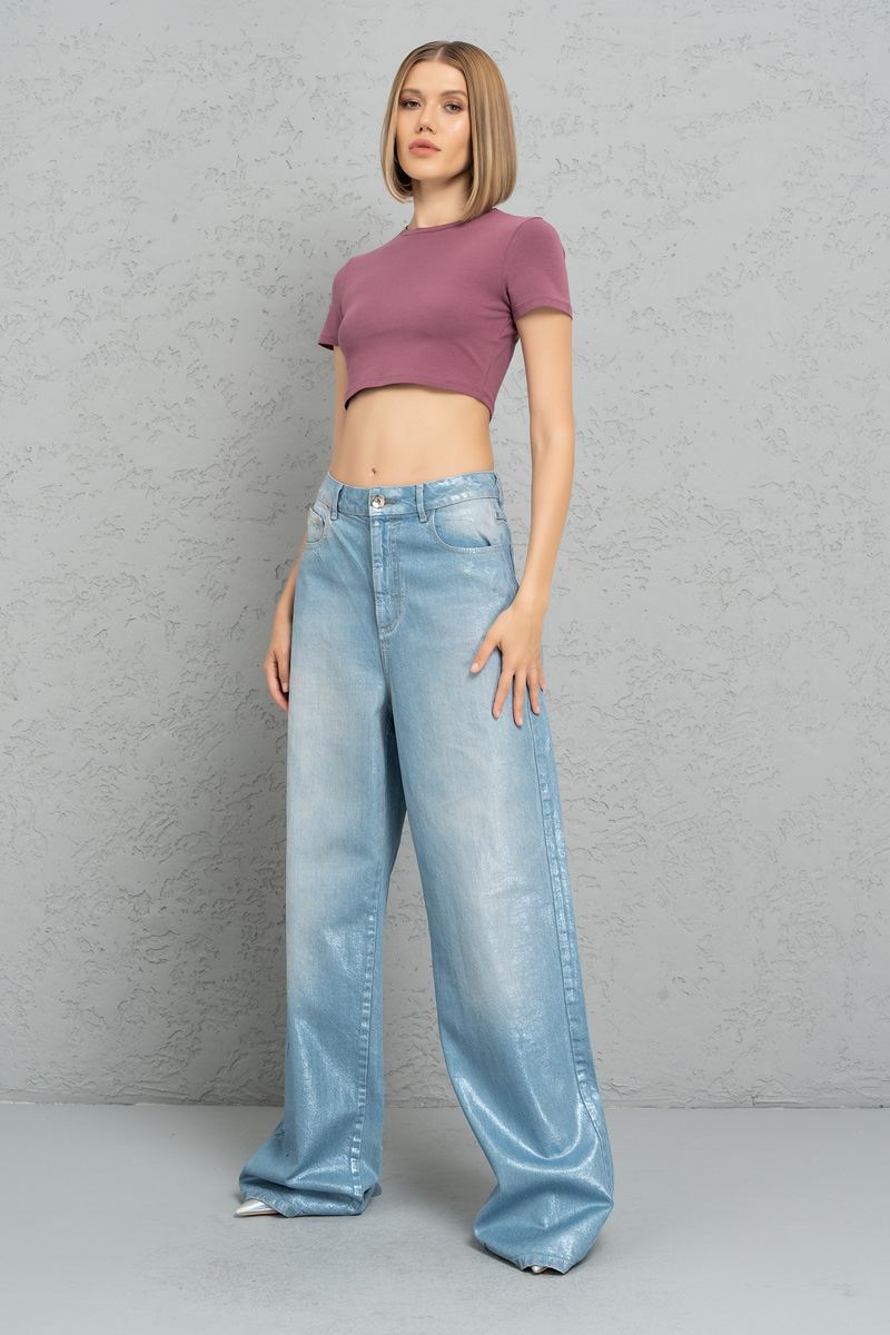 Short Sleeve Rose Crop Top