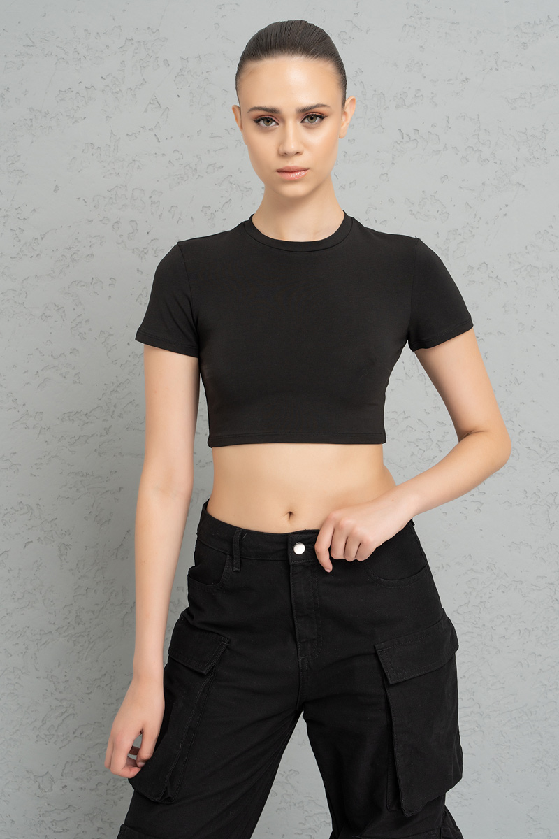 Short Sleeve Black Crop Top