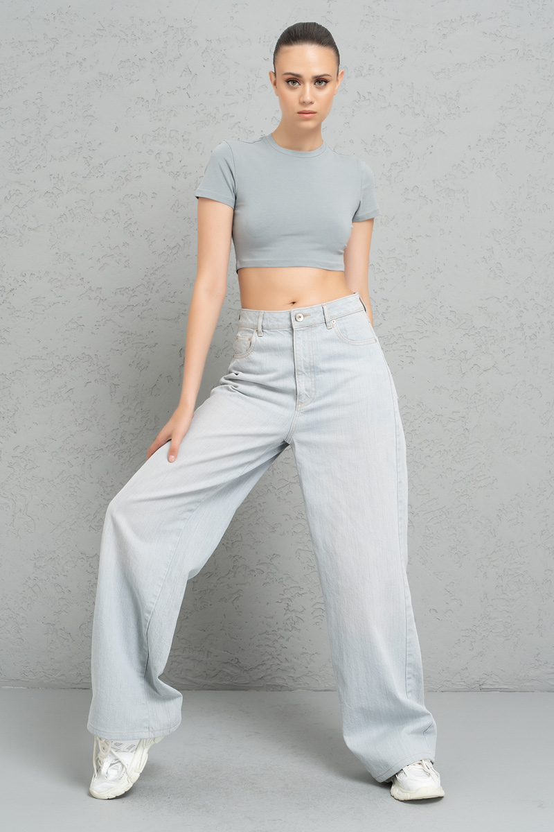Kısa Kollu Açik Gri Crop Bluz