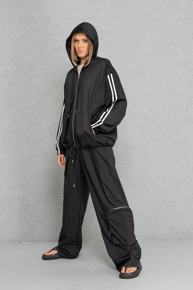 Siyah Yağmurluk Cepli Bol Pantolon