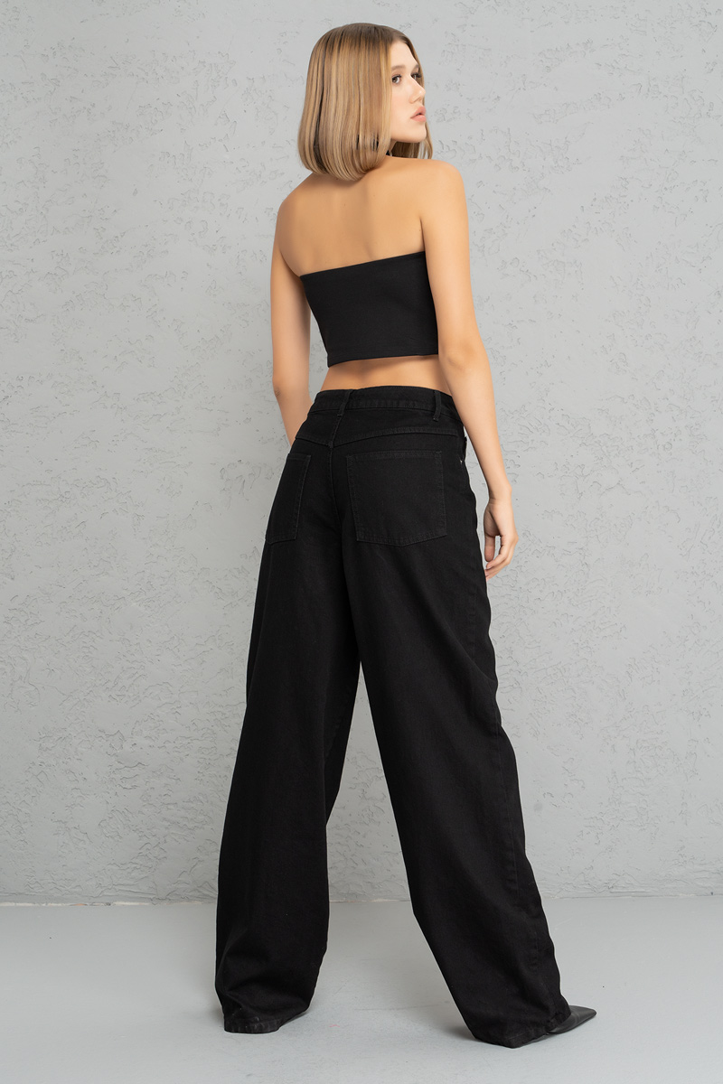 Black High-Waist Wide-Leg Pants