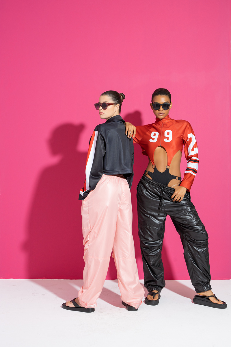 Siyah Cepli Yağmurluk Eşofman Altı