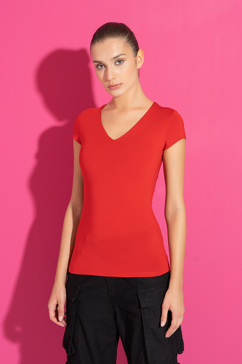 Basic V Neck Top in Red
