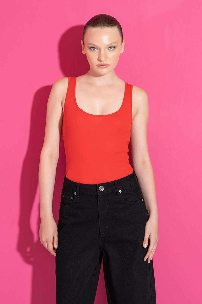 Round Neck Sleeveless Red Blouse