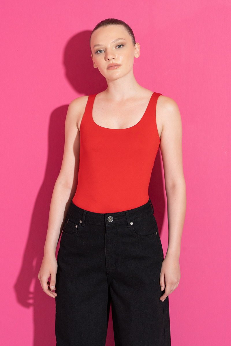 Round Neck Sleeveless Red Tank Top