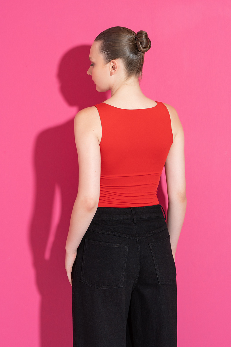 Round Neck Sleeveless Red Tank Top