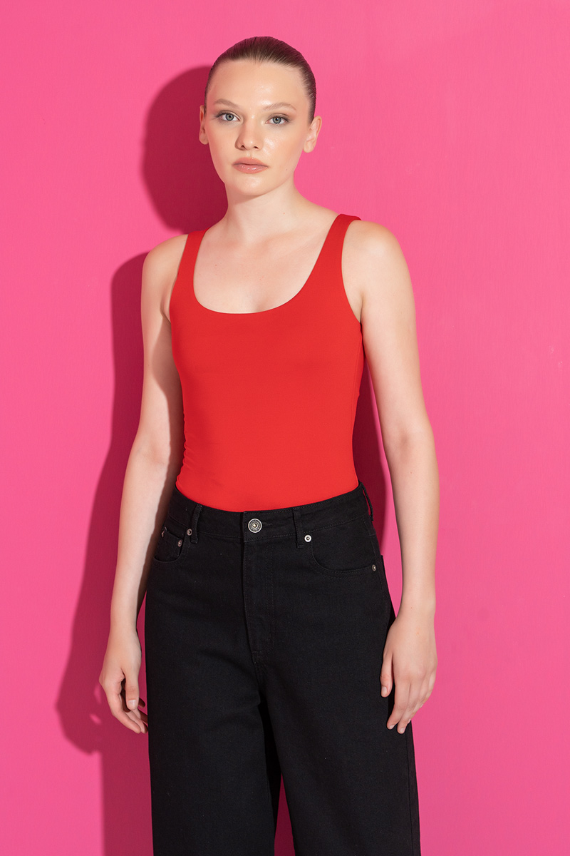 Round Neck Sleeveless Red Tank Top