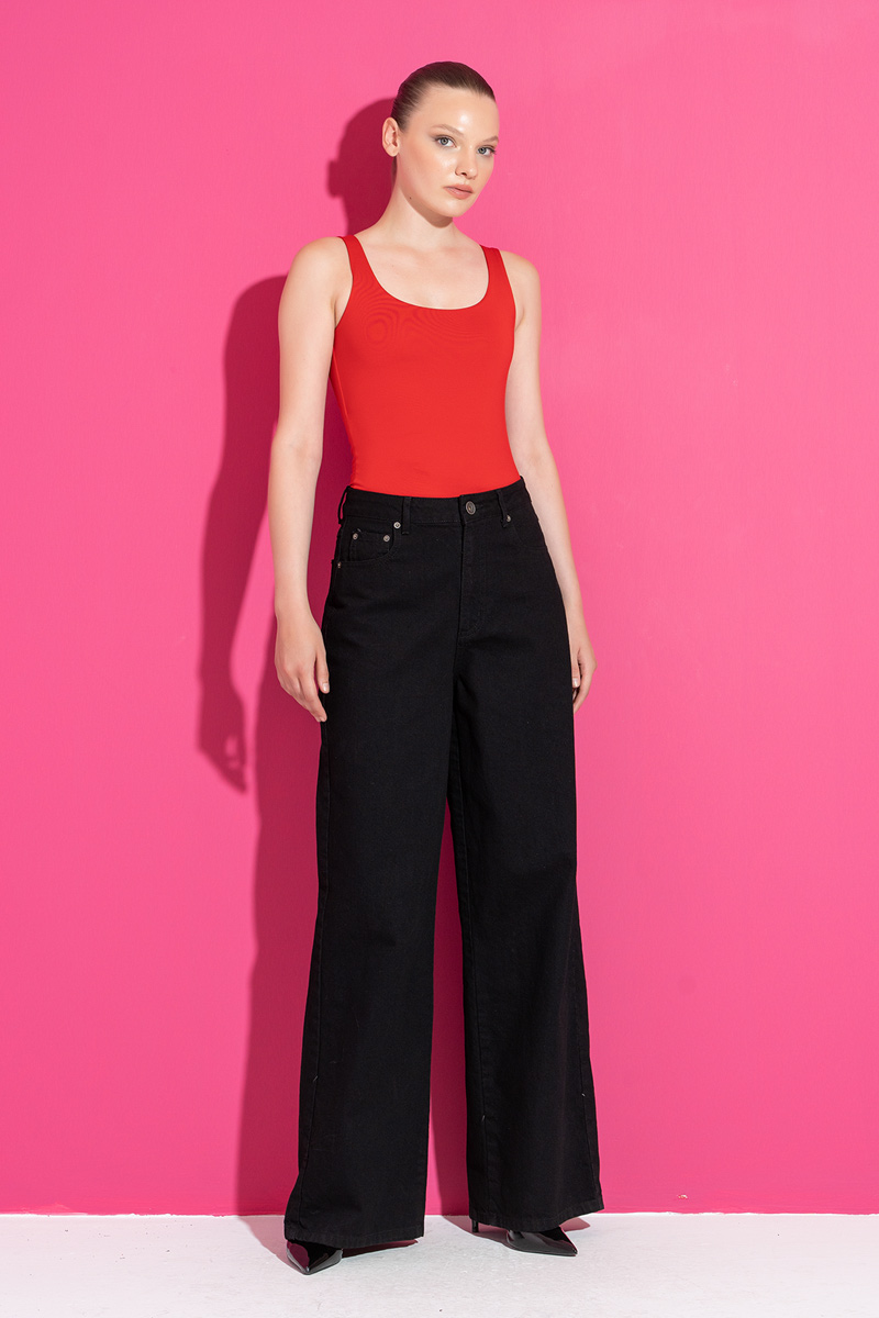 Round Neck Sleeveless Red Tank Top