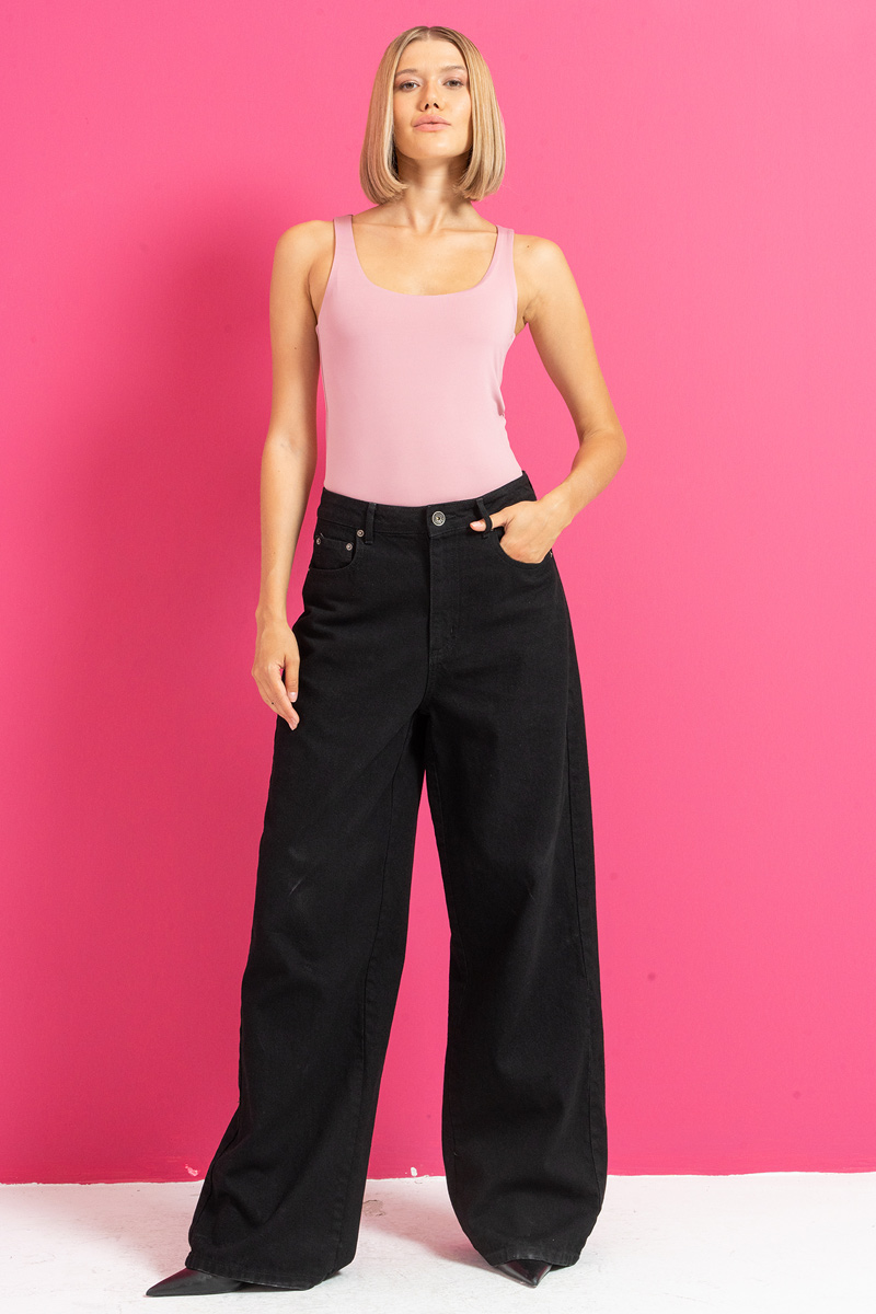 Round Neck Sleeveless Light Rose Tank Top