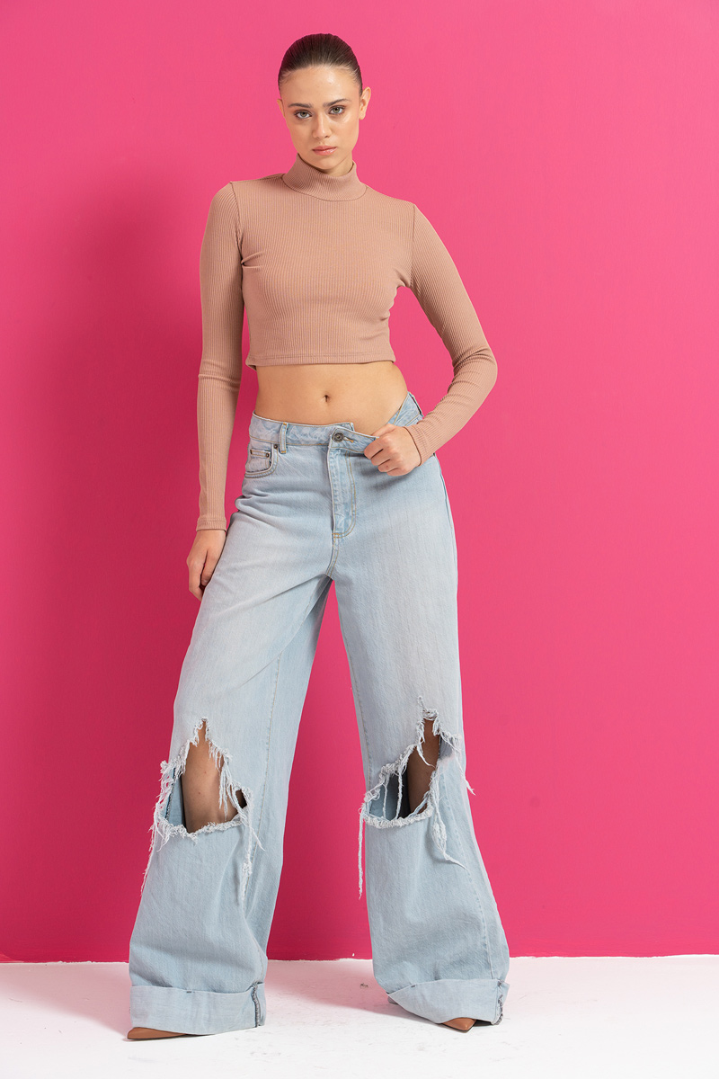 Caramel Ribbed Turtleneck Crop Top