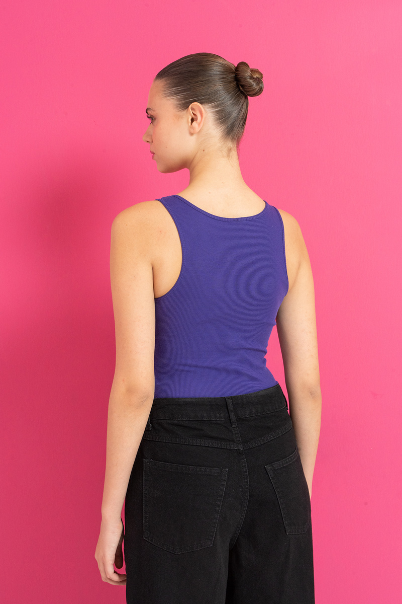 Round Neck Sleeveless Purple Blouse