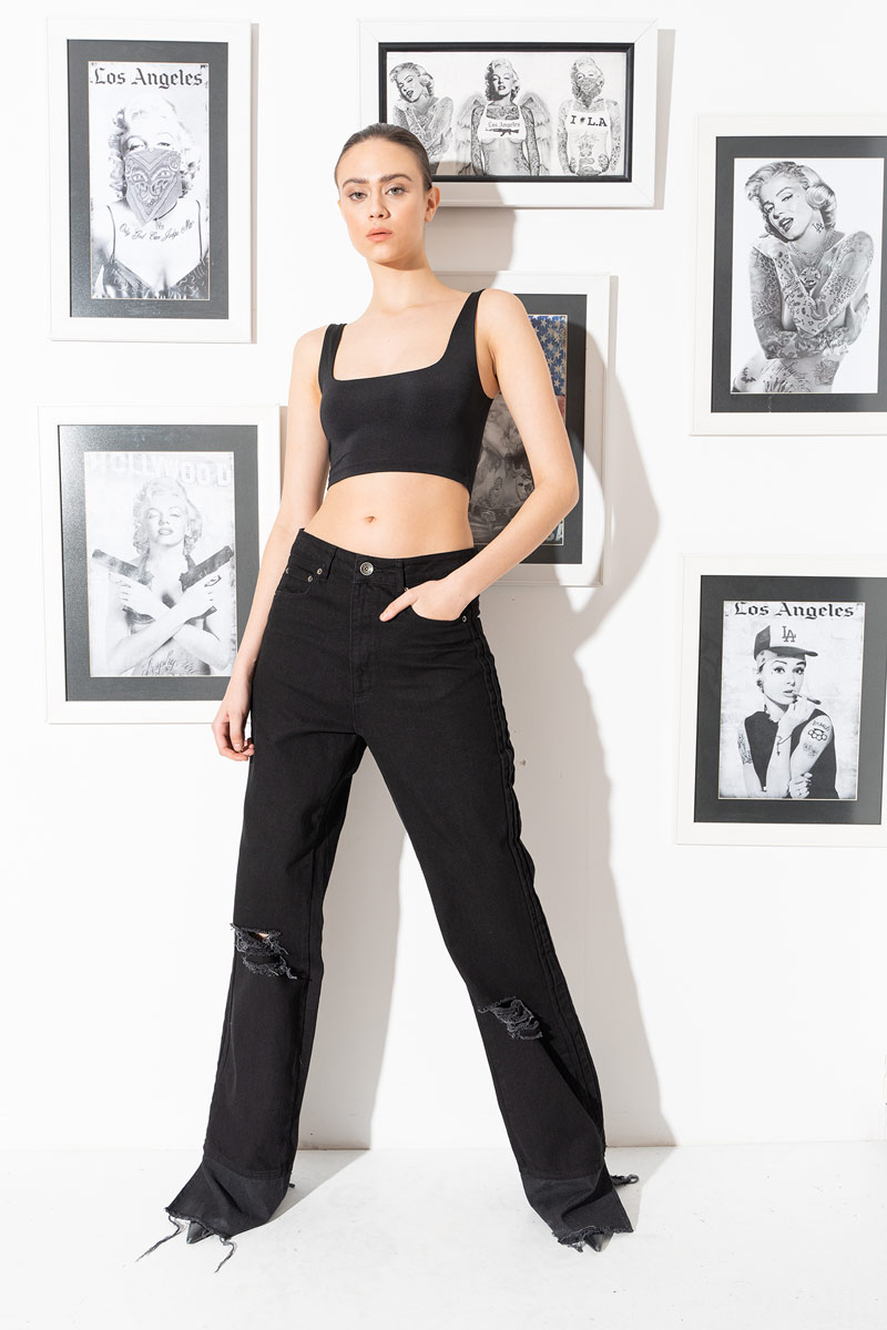 Black Slit-Hem Jeans