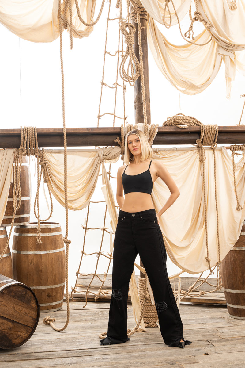 Black Cropped Cami