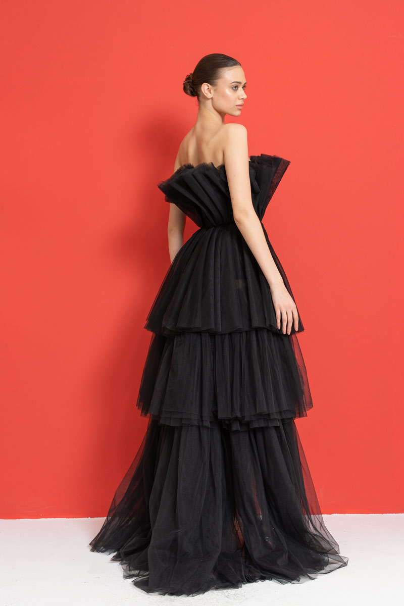 Straplez Volanlı Siyah Mini Elbise