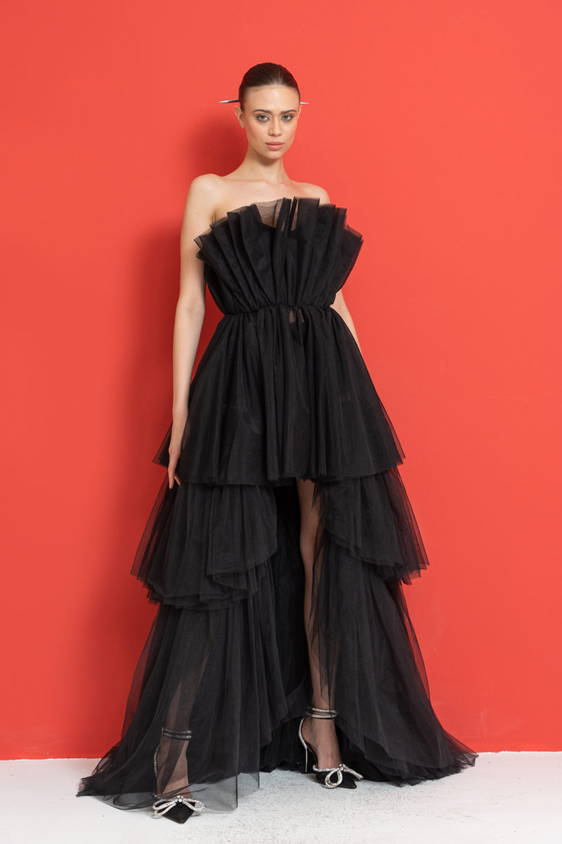 Straplez Volanlı Siyah Mini Elbise