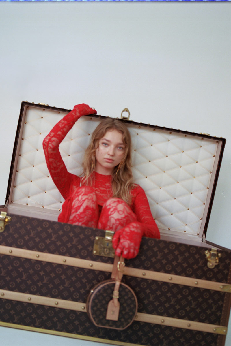 Kırmızı Askılı Büzgülü Mini Elbise