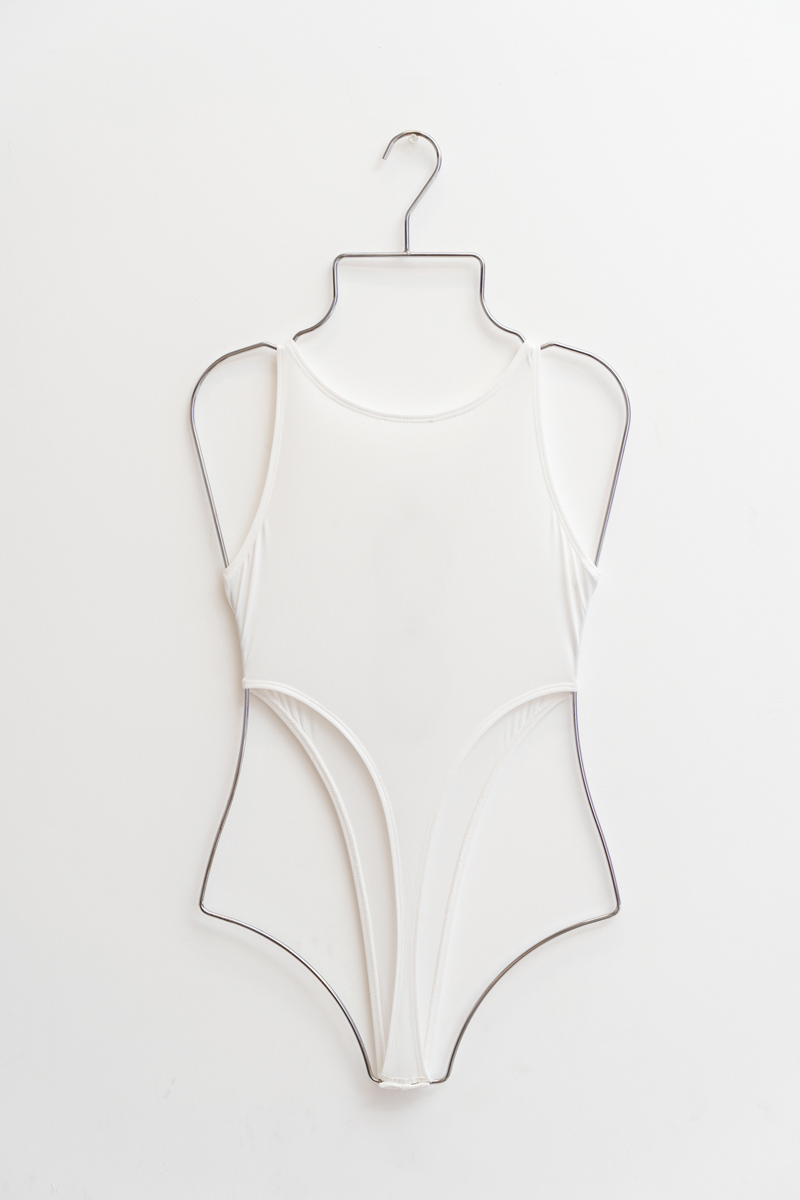 Off white Göğüs Dekolteli Çıt Çıtlı Bodysuit