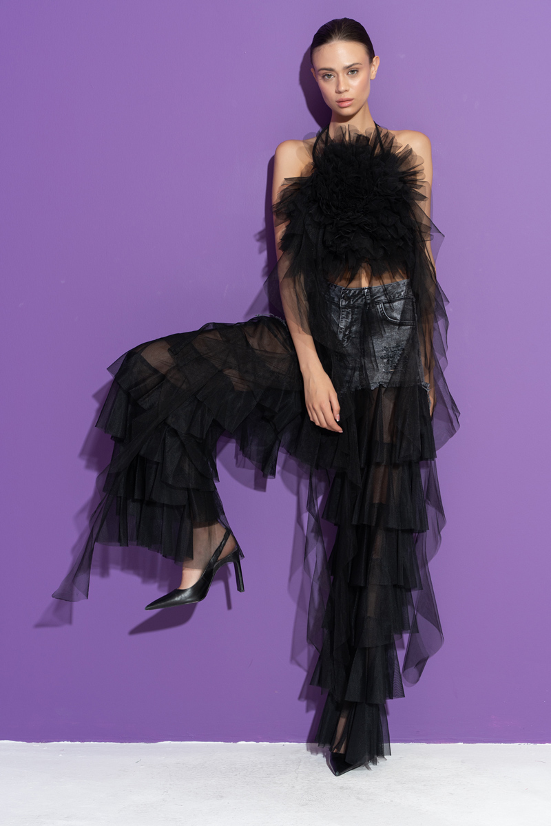 Siyah Biye Bağlamalı Güllü Saçaklı Büstiyer