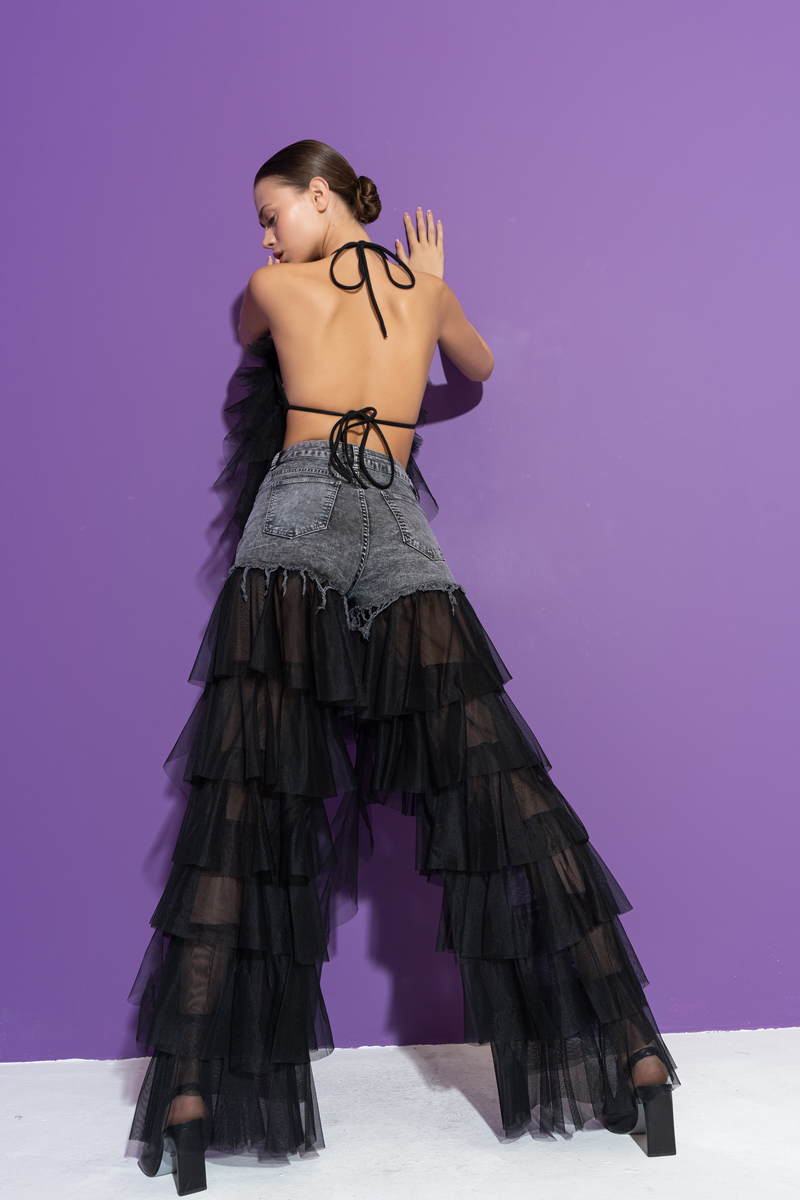 Siyah Biye Bağlamalı Güllü Saçaklı Büstiyer