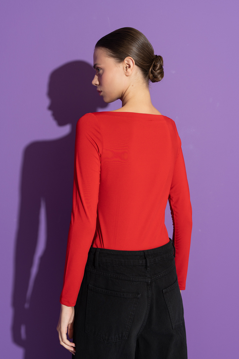 Boat Neck Long Sleeve Red Top
