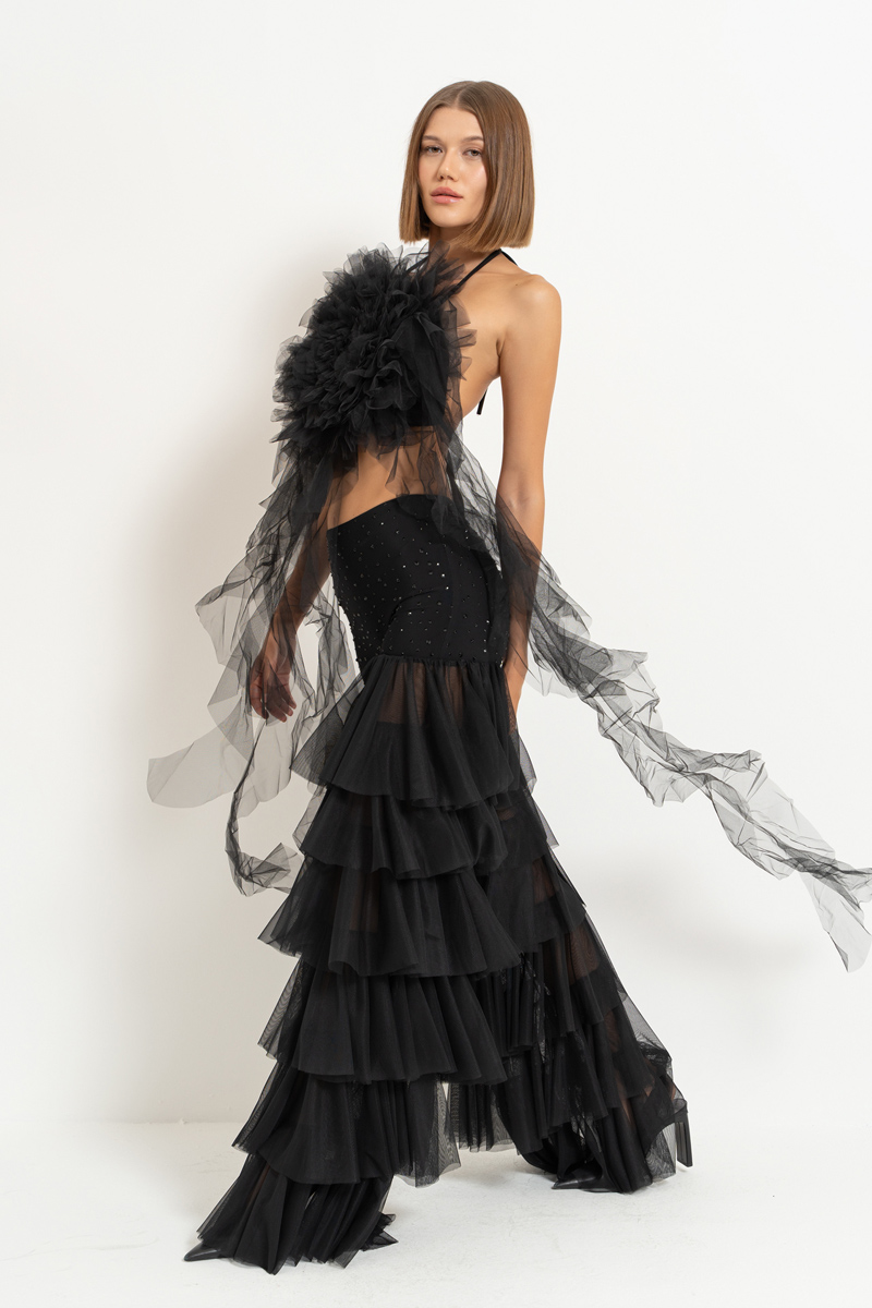 Siyah Biye Bağlamalı Güllü Saçaklı Büstiyer