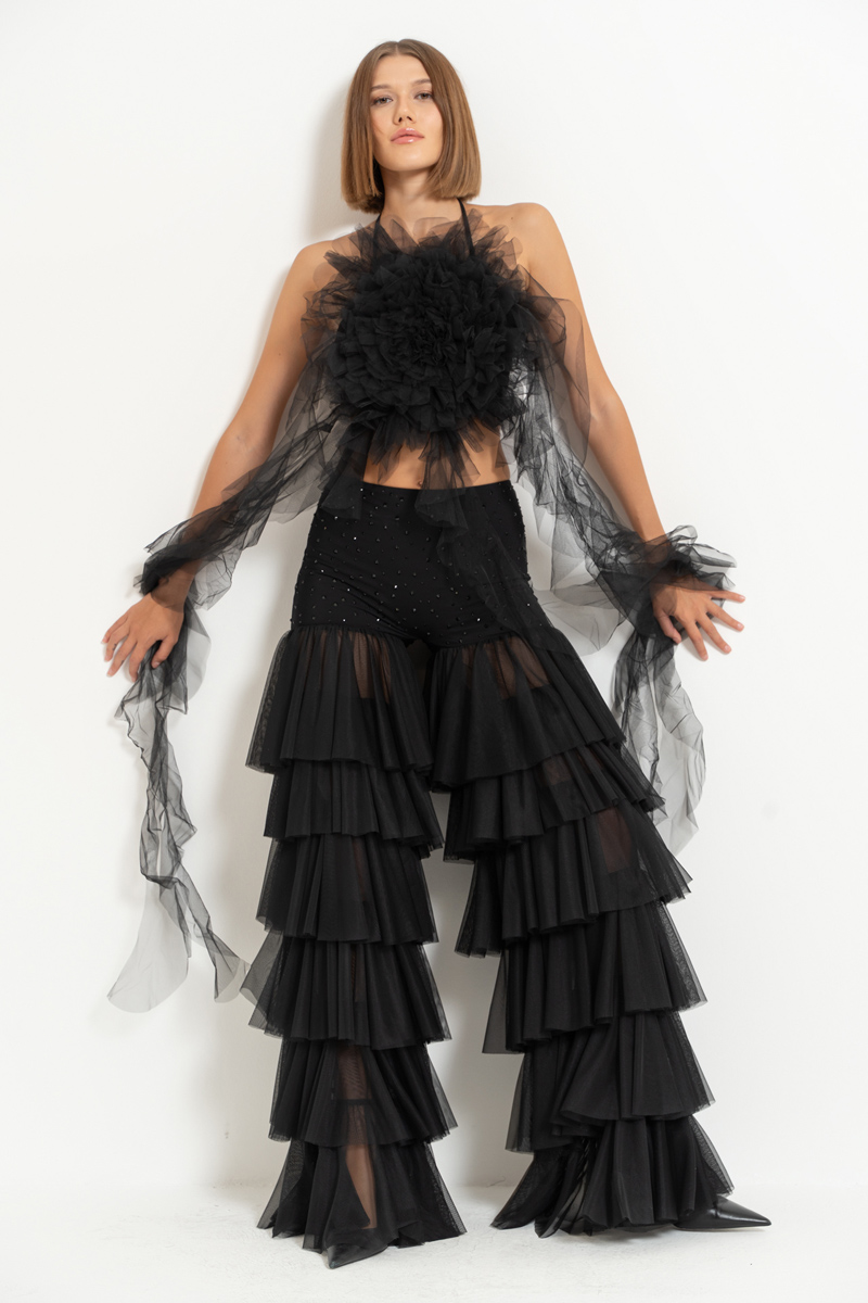 Siyah Biye Bağlamalı Güllü Saçaklı Büstiyer