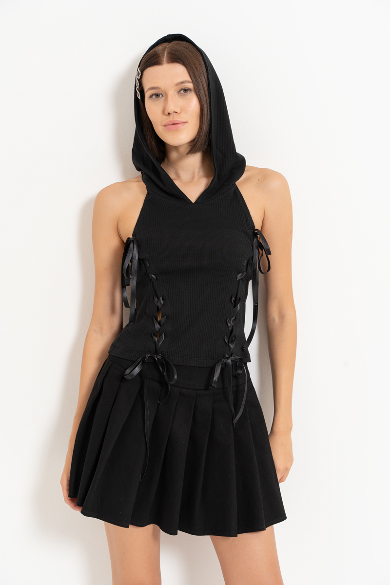 Siyah Kapişonu Kulak Detaylı Kaşkorse Bluz