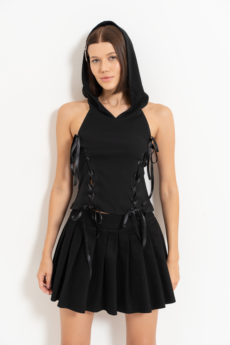 Siyah Kapişonu Kulak Detaylı Kaşkorse Bluz