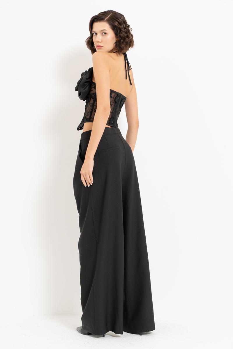 Siyah Pileli Bol Kesim Pantolon