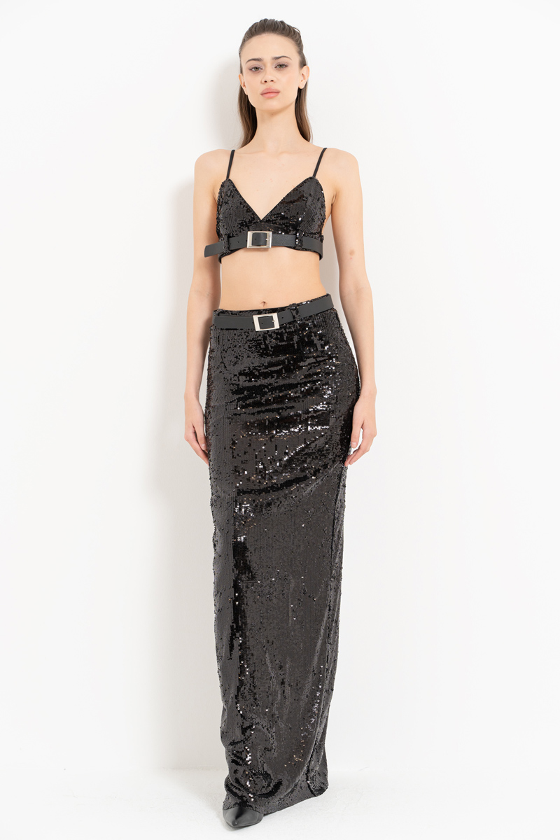 Siyah Kemer Detaylı Pullu Büstiyer & Uzun Etek Takım