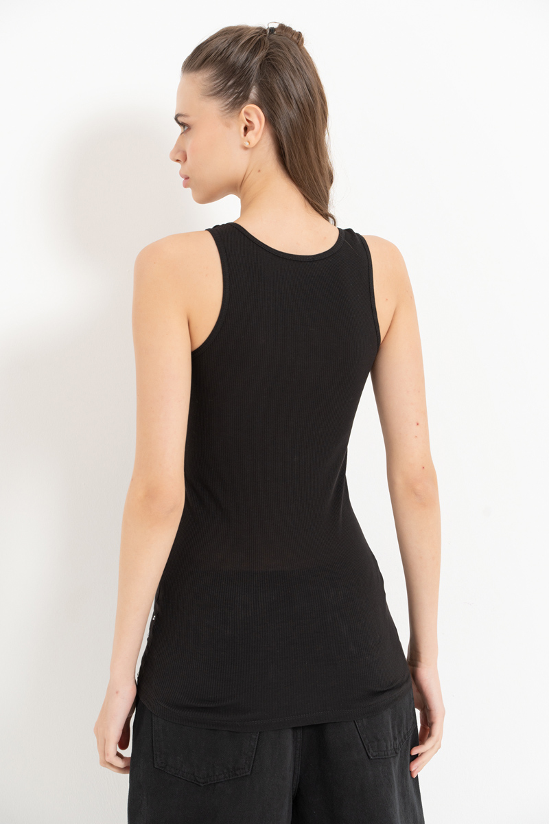 Siyah Taşlı Kolsuz Bluz