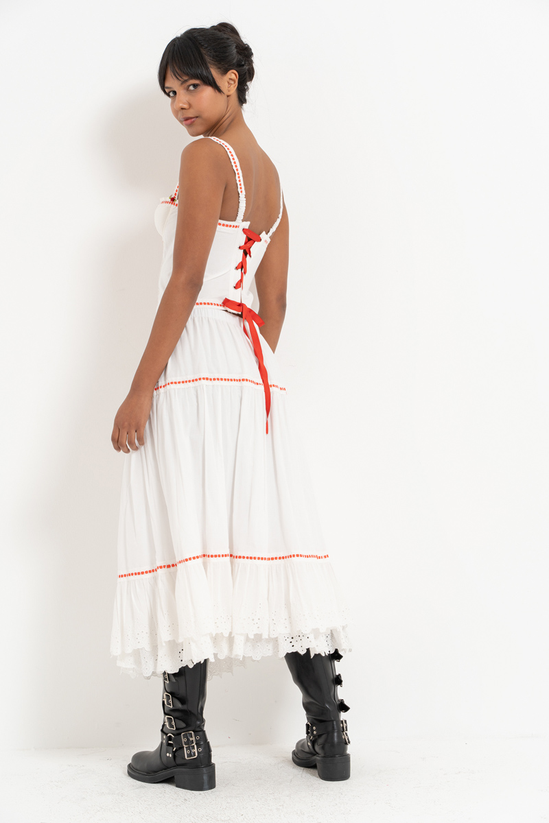 Off white Kontrast Detaylı Askılı Büstiyer & Etek Takım