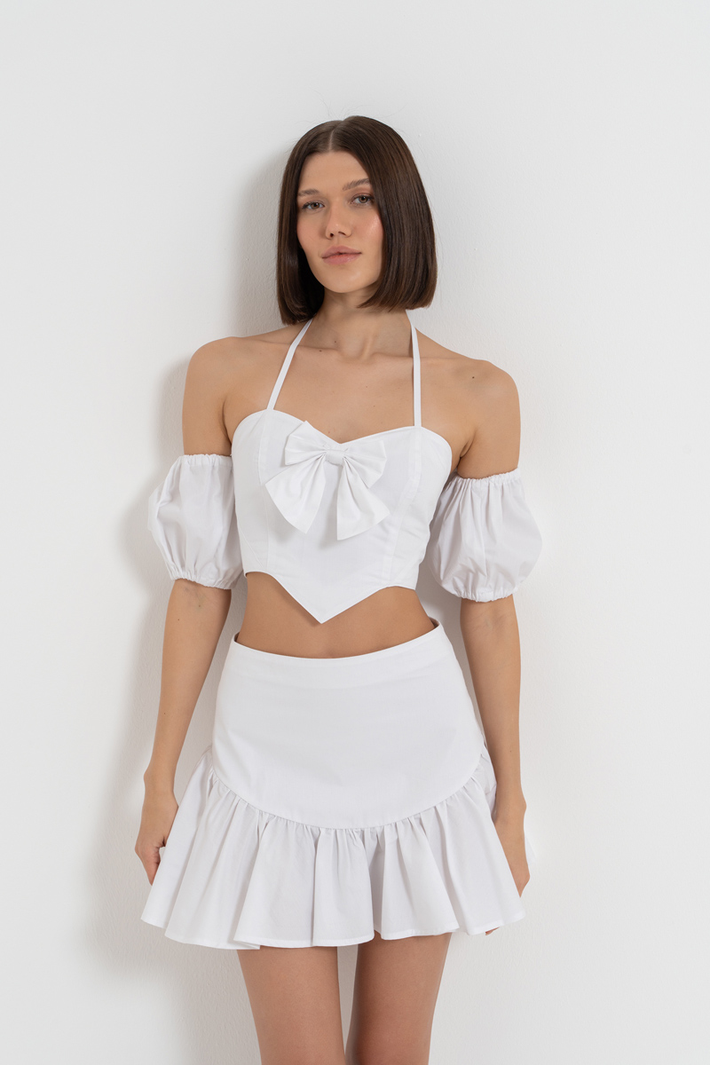 Off white Kurdele Detaylı Büstiyer & Etek Takım