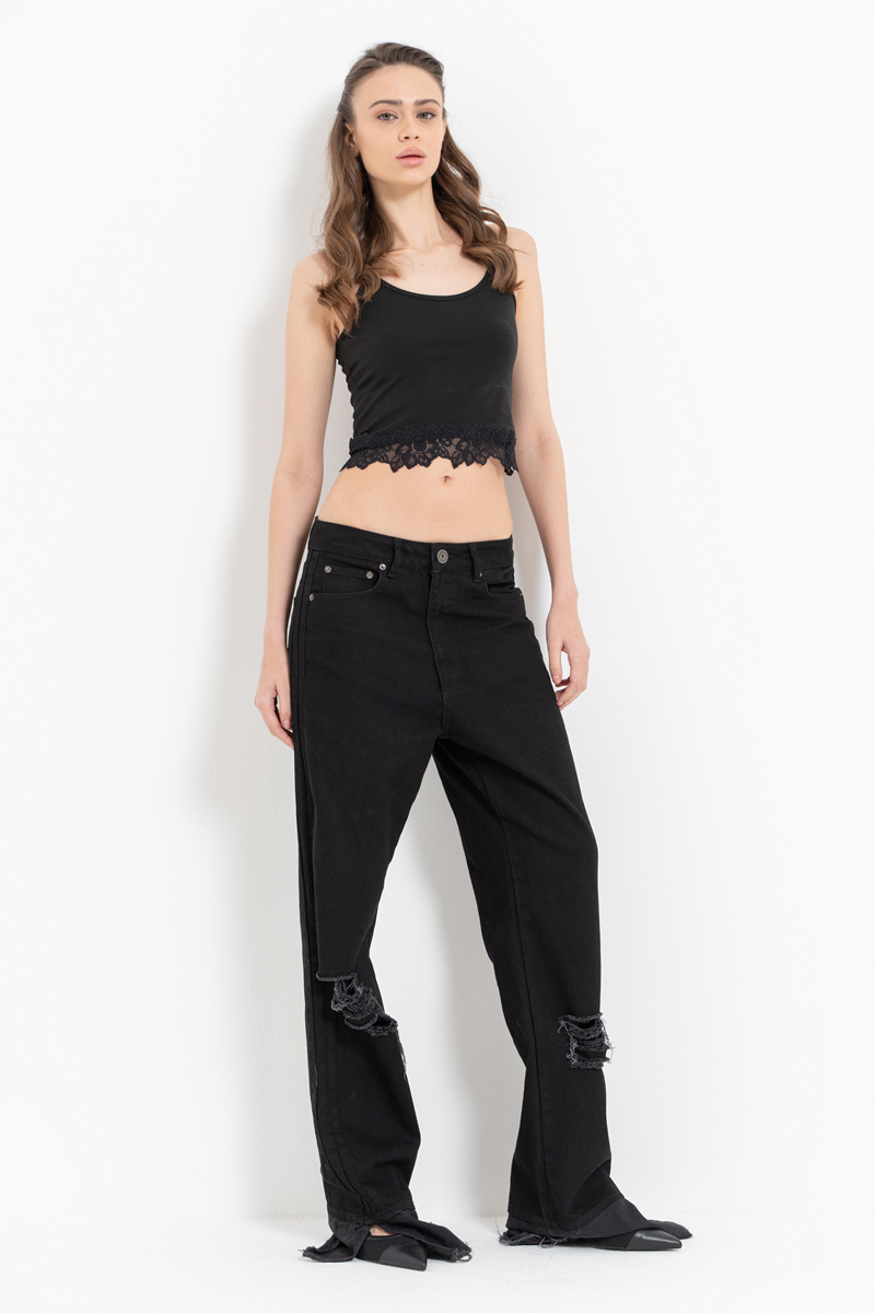 Black Lace-Hem Crop Cami