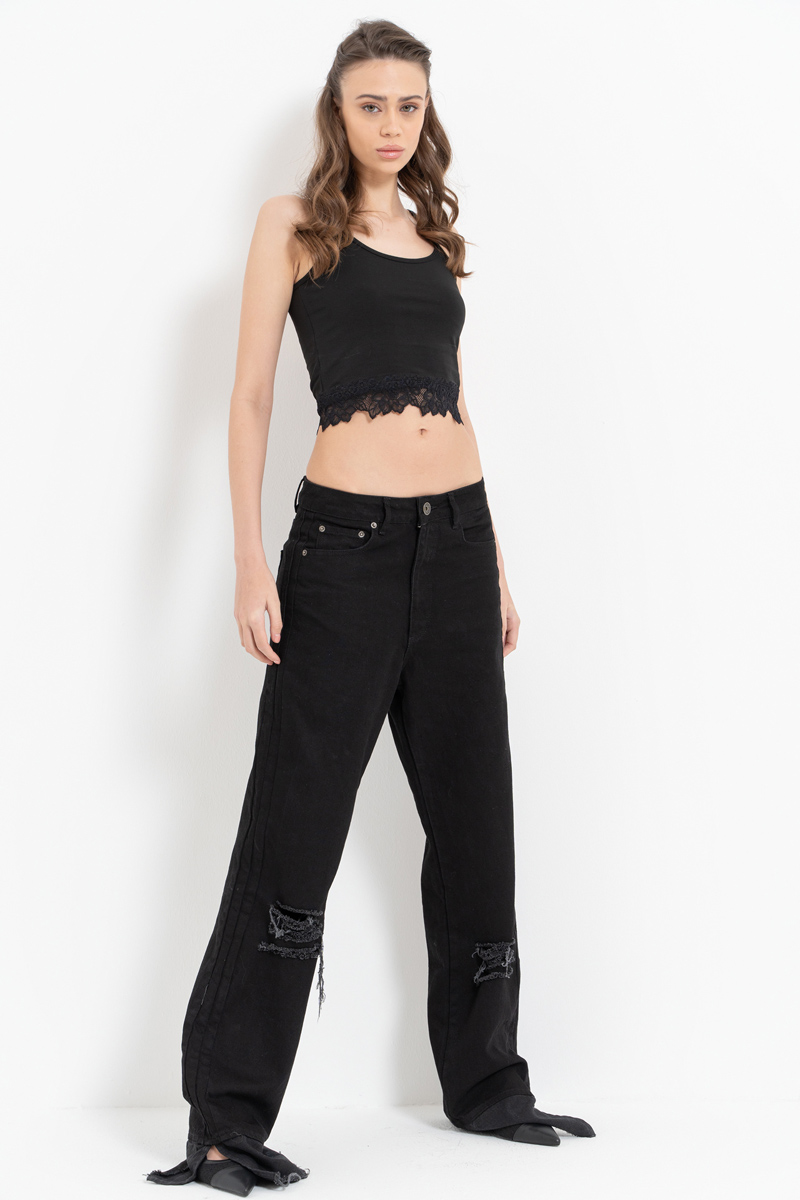 Black Lace-Hem Crop Cami
