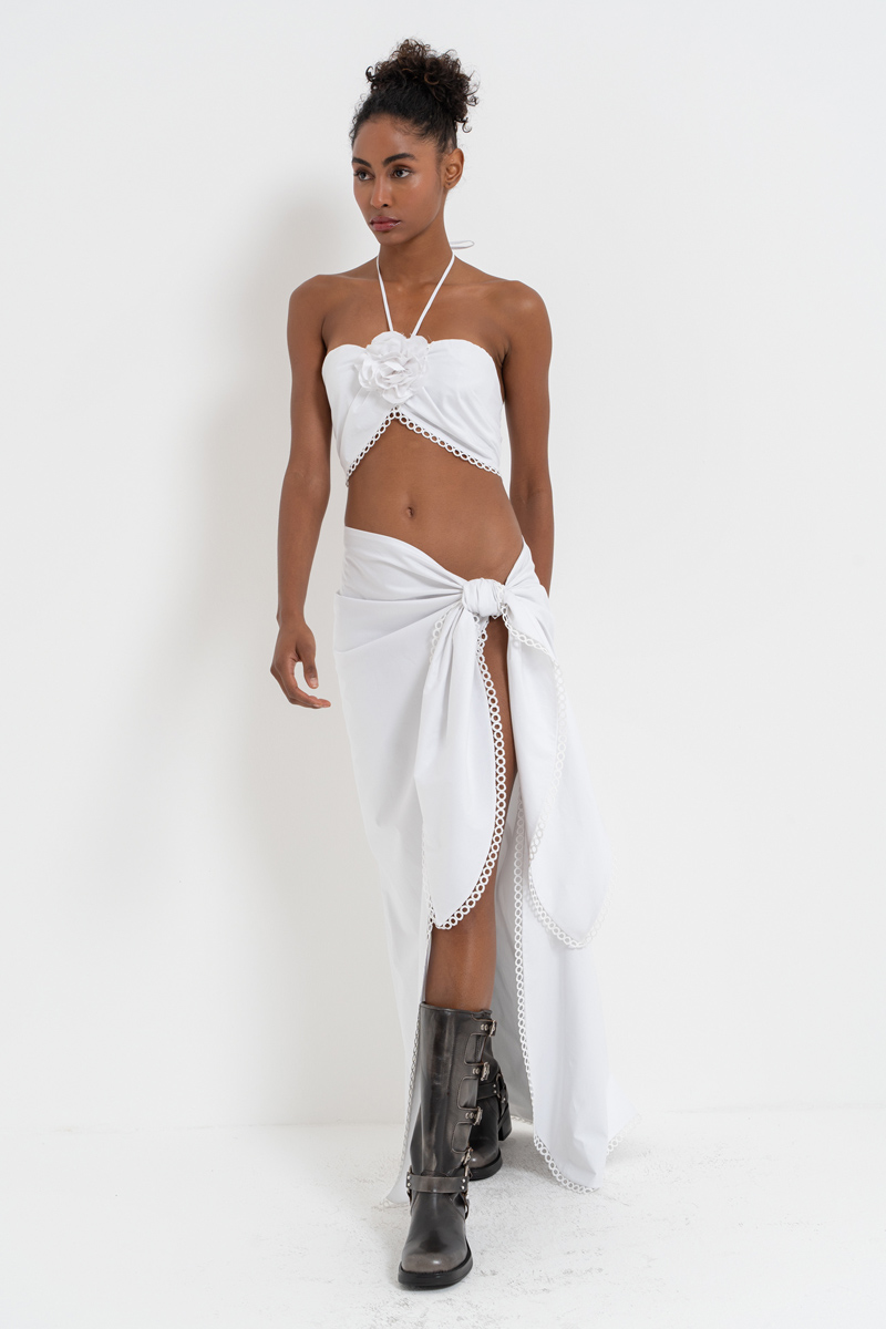 Off white Gül Detaylı Büstiyer & Bağlama Detaylı Etek Takım