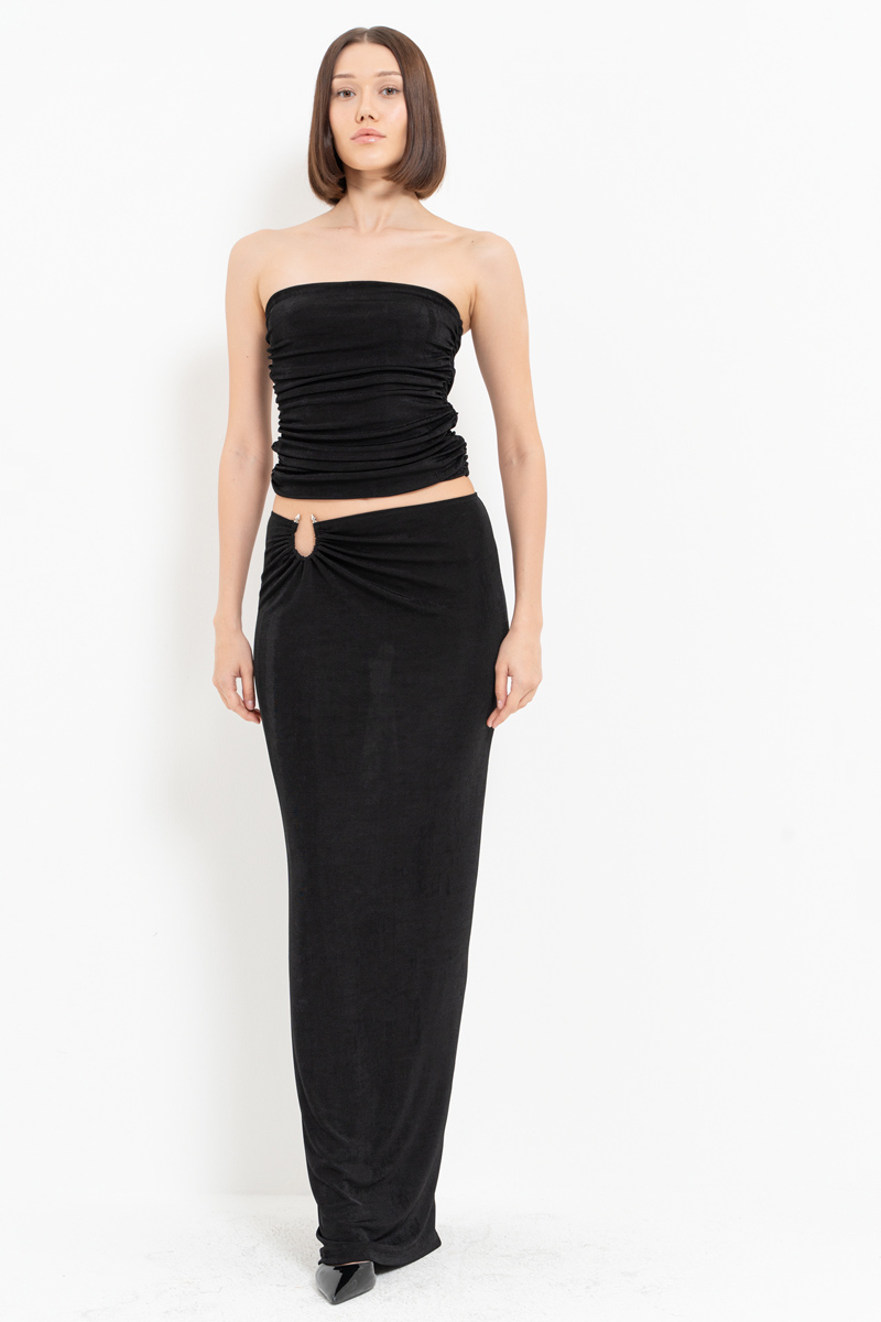 Siyah Straplez Büzgülü Büstiyer & Uzun Etek Takım