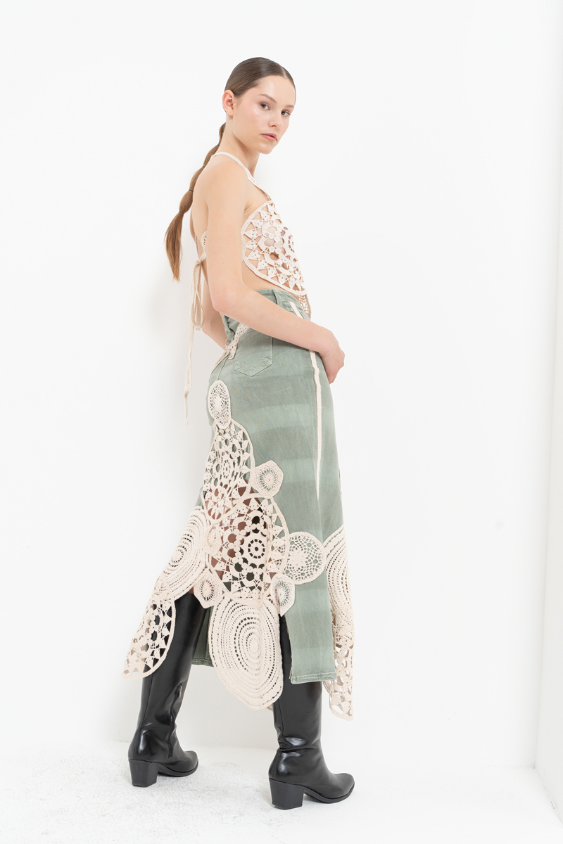 Yeşil Güpür Detaylı Kot Etek