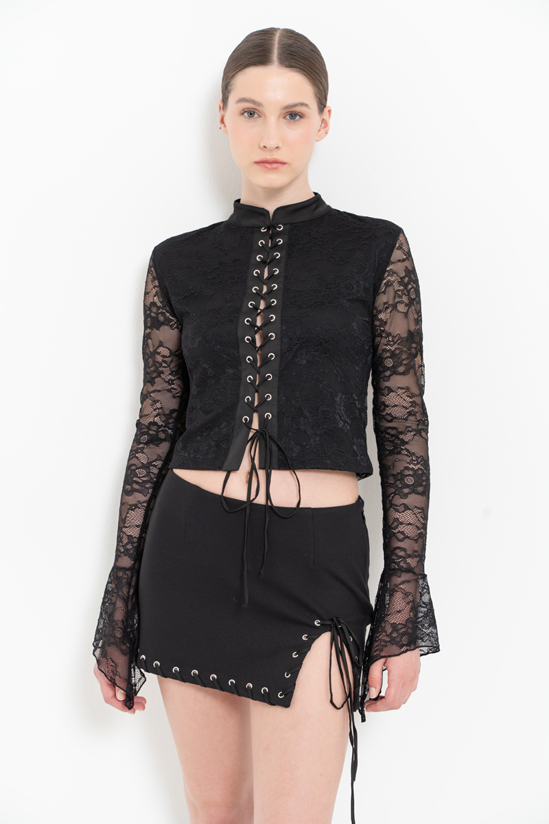 Siyah Kuşgözü Detaylı Mini Etek