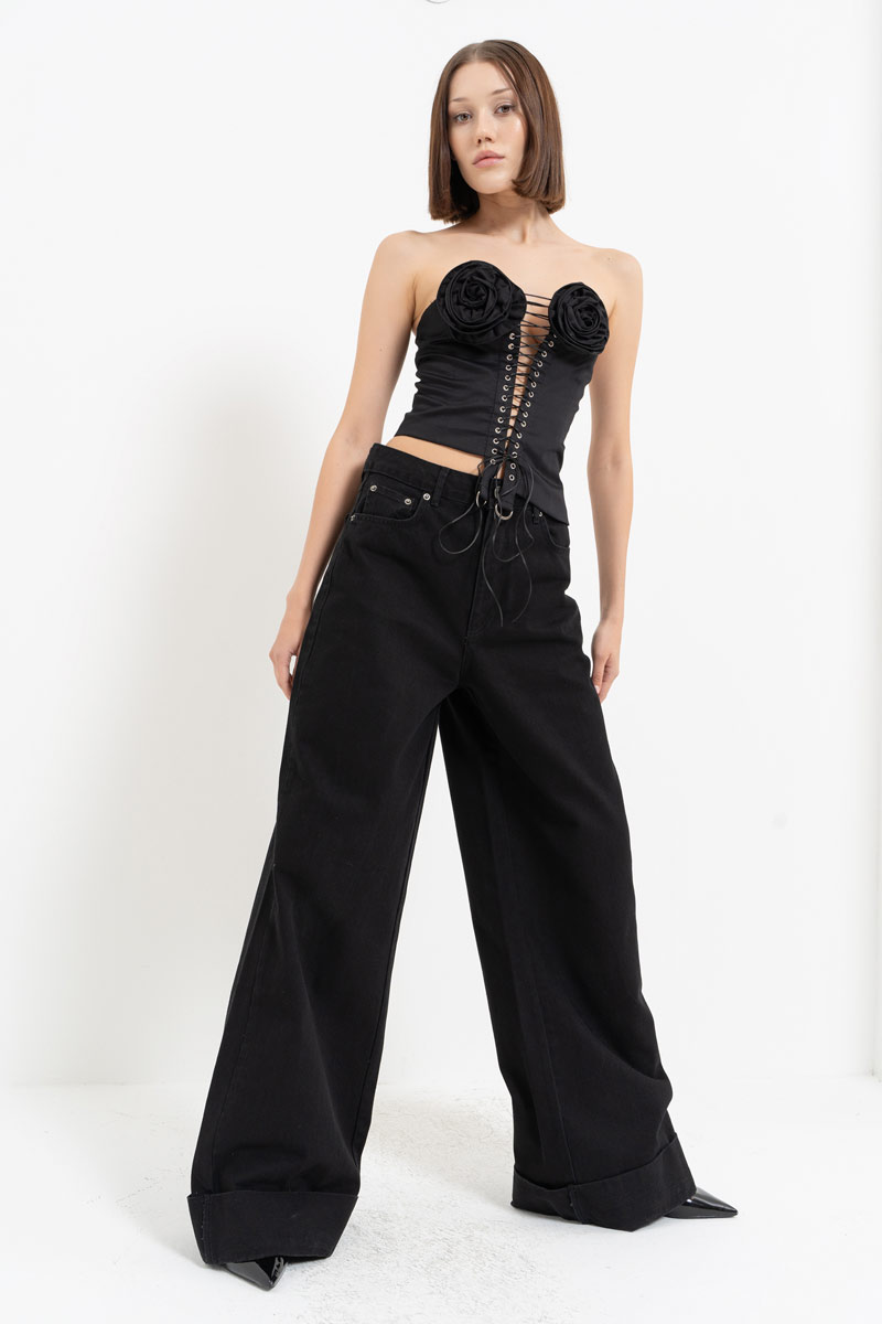 Siyah Gül Detaylı Kuşgözülü Büstiyer